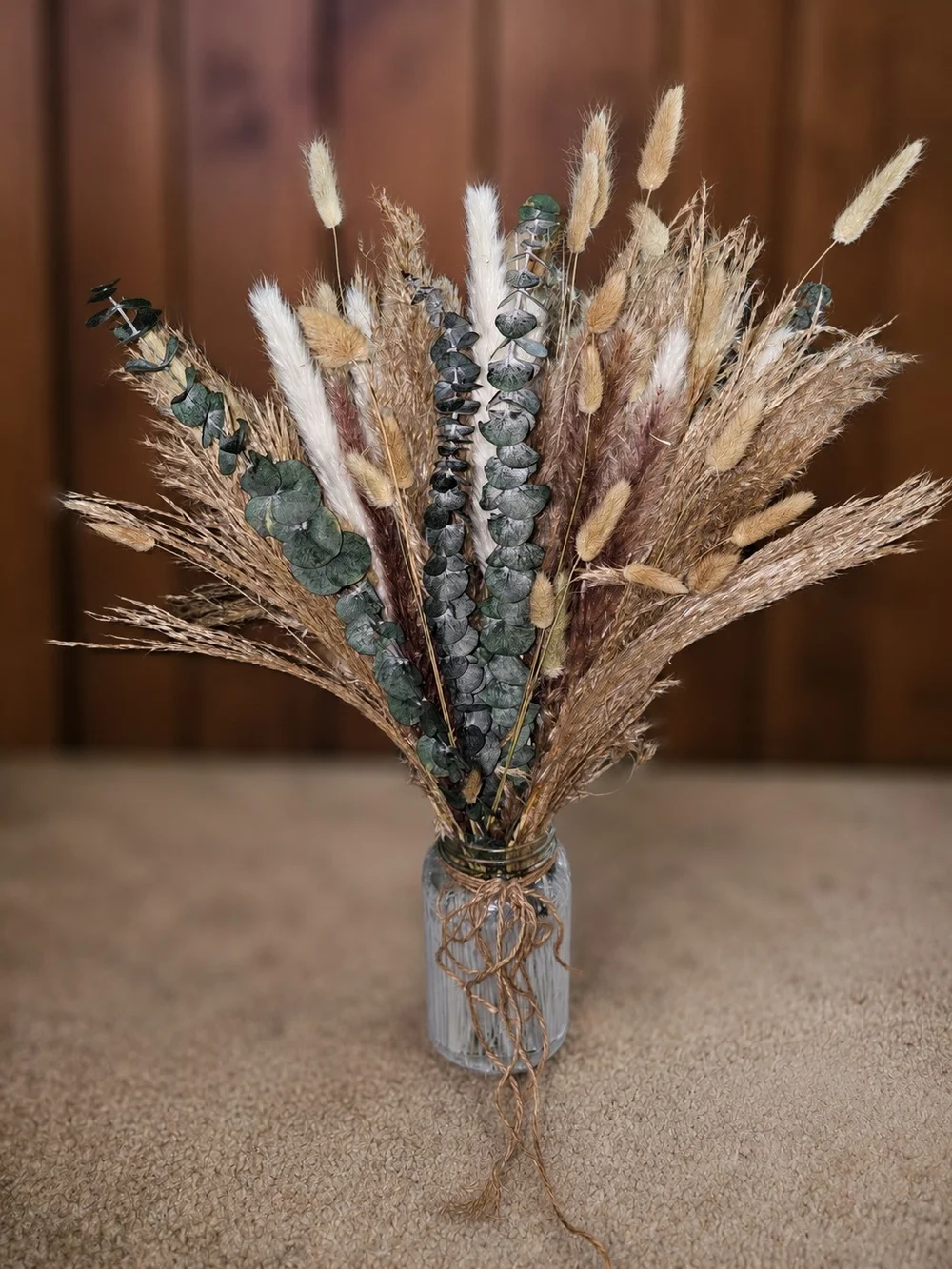 Boho Dried Pompas, Rye, Floral Arrangement in Glass Vase. 17 